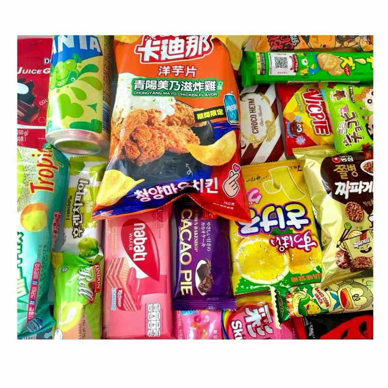 Multi sizes Asian 20 Snack Box - Sweet & Savory Variety - Ramen, Candies, Drinks Random Surprise Set